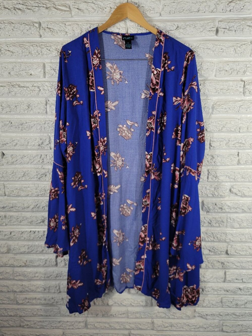 Rue + Women 1X Blue Floral Rayon Open Duster Cardigan Long Sleeve FLO114XE
